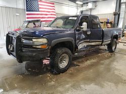 Salvage trucks for sale at Casper, WY auction: 2001 Chevrolet Silverado K2500 Heavy Duty