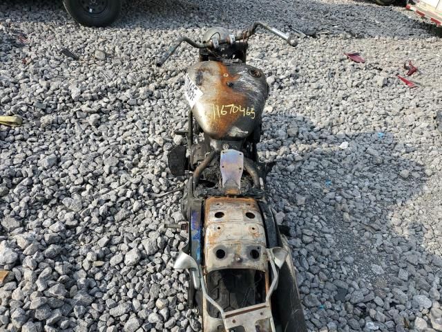2005 Suzuki C50