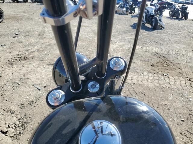 2018 Harley-Davidson Fxlr Low Rider