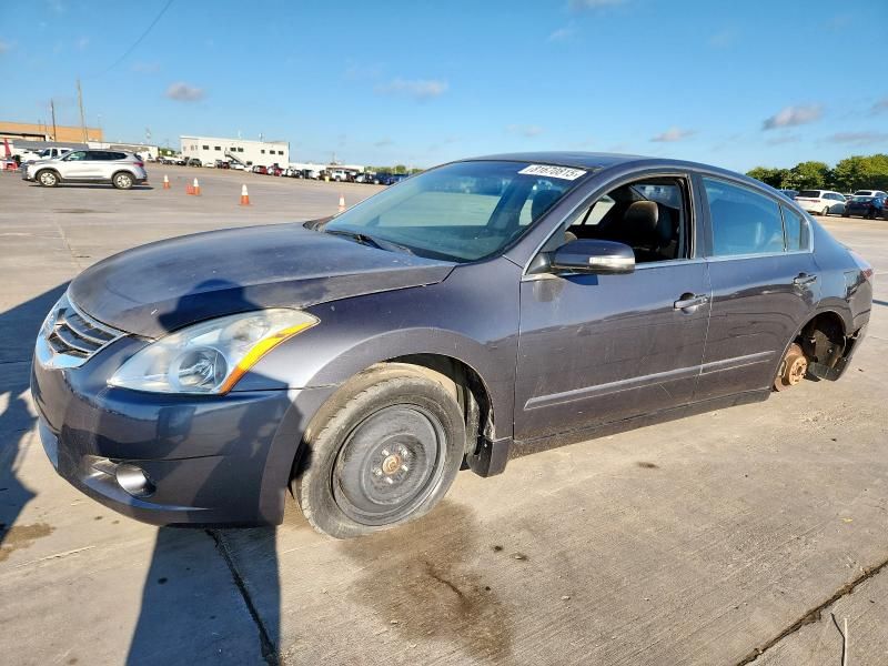 2012 Nissan Altima Base