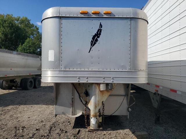 1998 Featherlite Mfg Inc 1998 Featherlite Livestock Trailer