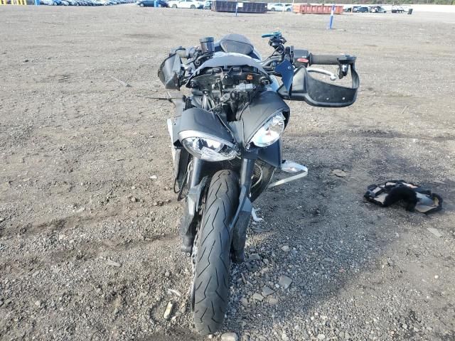 2019 Triumph Street Triple R
