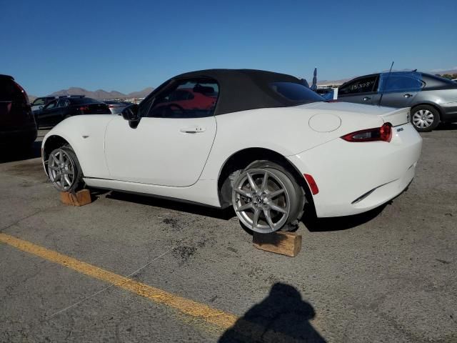 2016 Mazda MX-5 Miata Sport