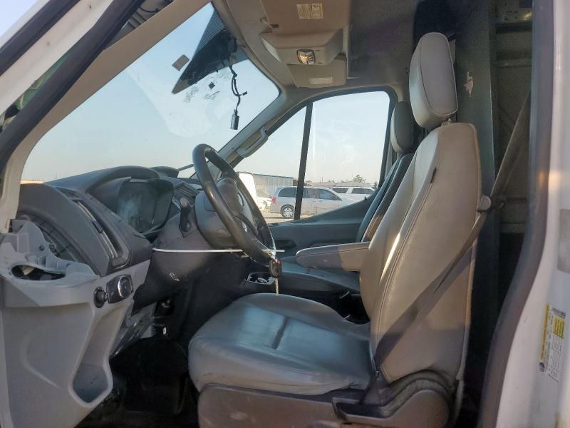 2017 Ford Transit T-250