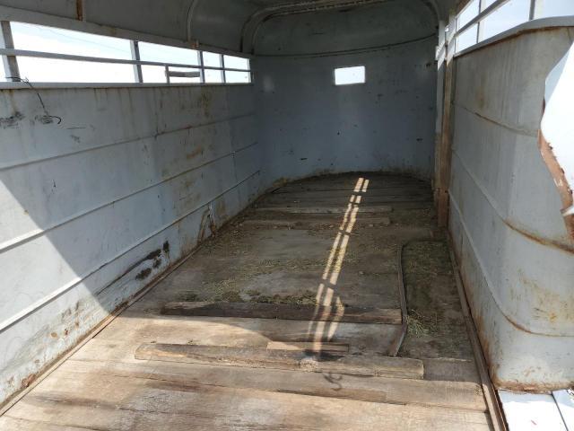 1989 Calico Horse Trai-Livestock Trailer