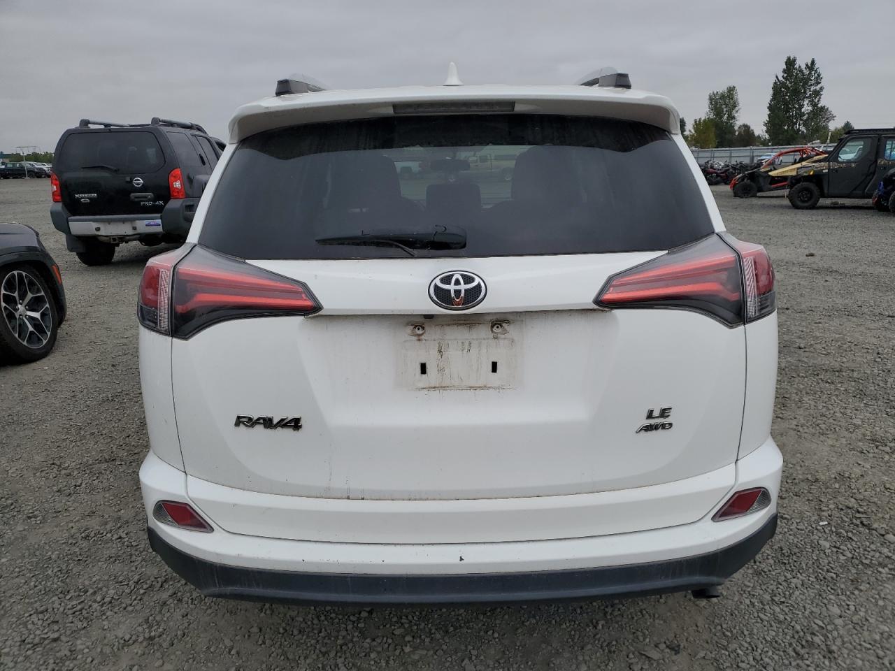 2016 Toyota Rav4 le