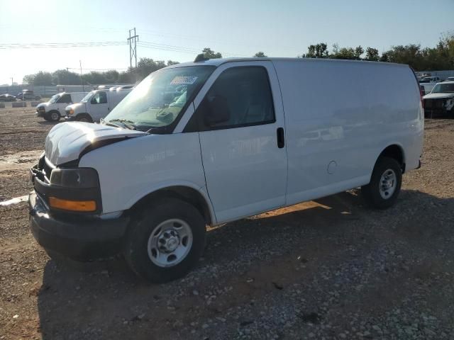 2020 Chevrolet Express G2500