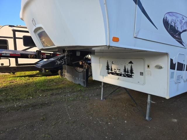 2009 Chaparral Coachmen
