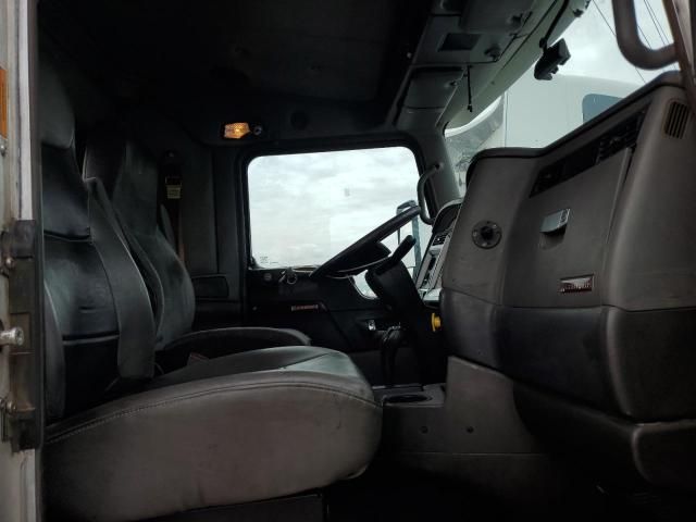 2013 Kenworth T660 Semi Truck