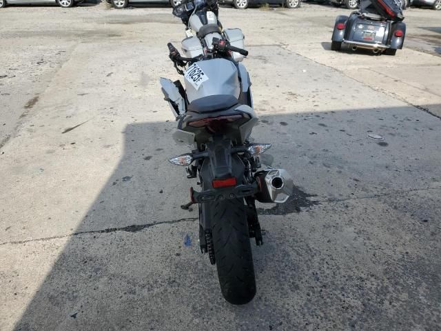 2025 Kawasaki EX500 H