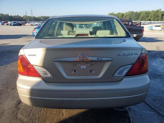 2000 Toyota Avalon XL