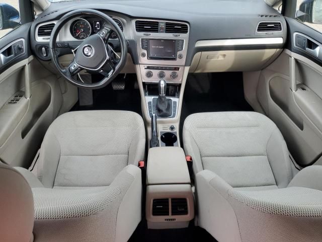 2017 Volkswagen Golf Sportwagen S
