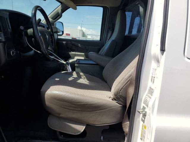 2019 Chevrolet Express G2500