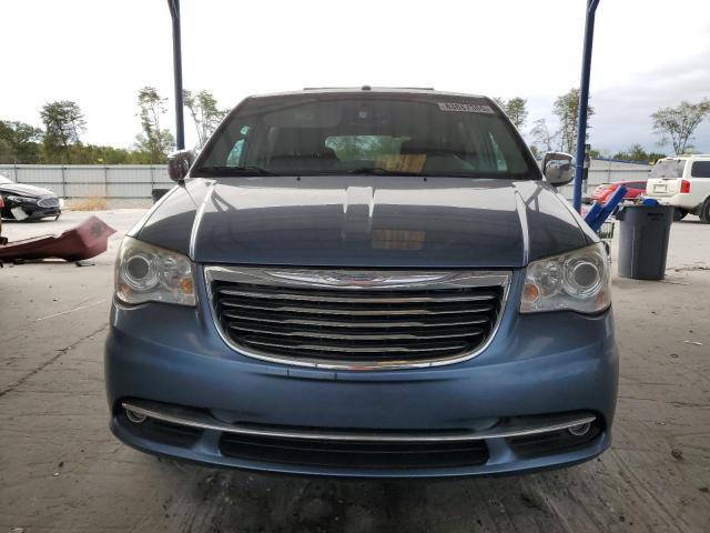 2011 Chrysler Town & Country Limited