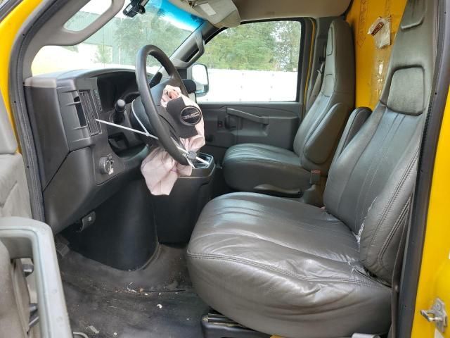 2017 GMC Savana Cutaway G3500