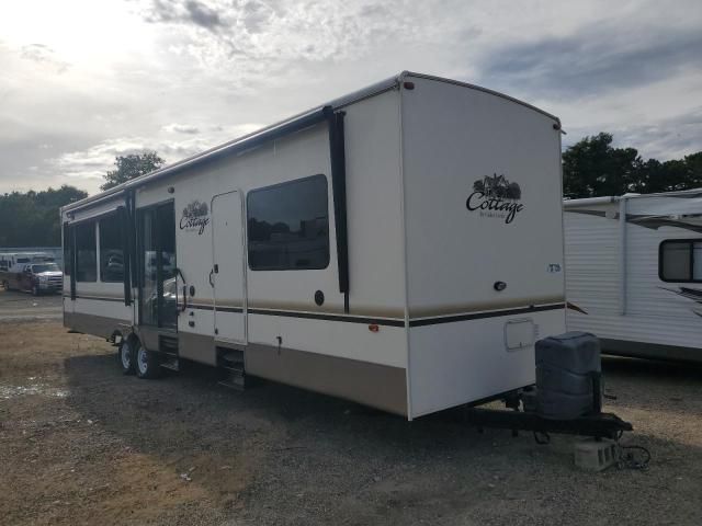 2015 Forest River 2015 0THR 10 TON-Trailers