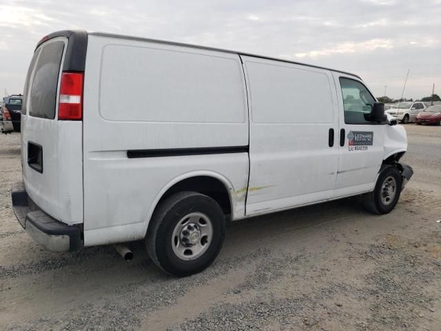 2022 Chevrolet Express G2500