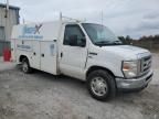 2011 Ford Econoline E350 Super Duty Cutaway Van