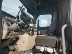 2015 Freightliner Cascadia Semi Truck