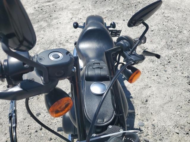 2015 Harley-Davidson XL883 Iron 883