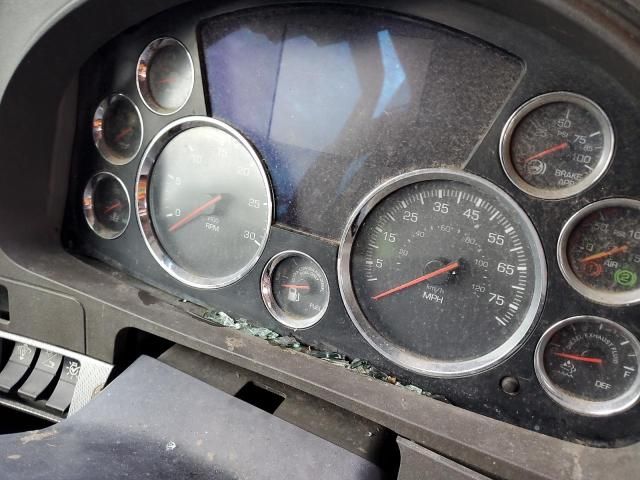 2019 Kenworth Construction T680