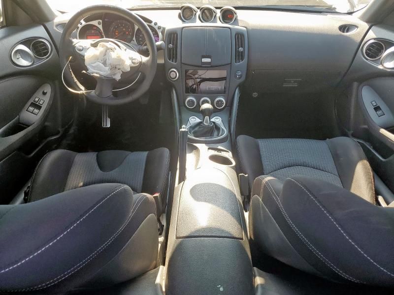 2020 Nissan 370Z Base