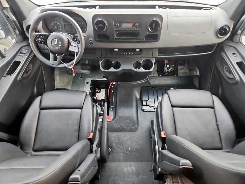 2023 Mercedes-Benz Sprinter 2500