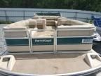 2000 Harris Kayot Pontoon