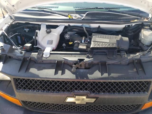 2013 Chevrolet Express G2500