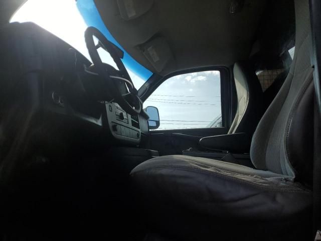 2010 Chevrolet Express G2500