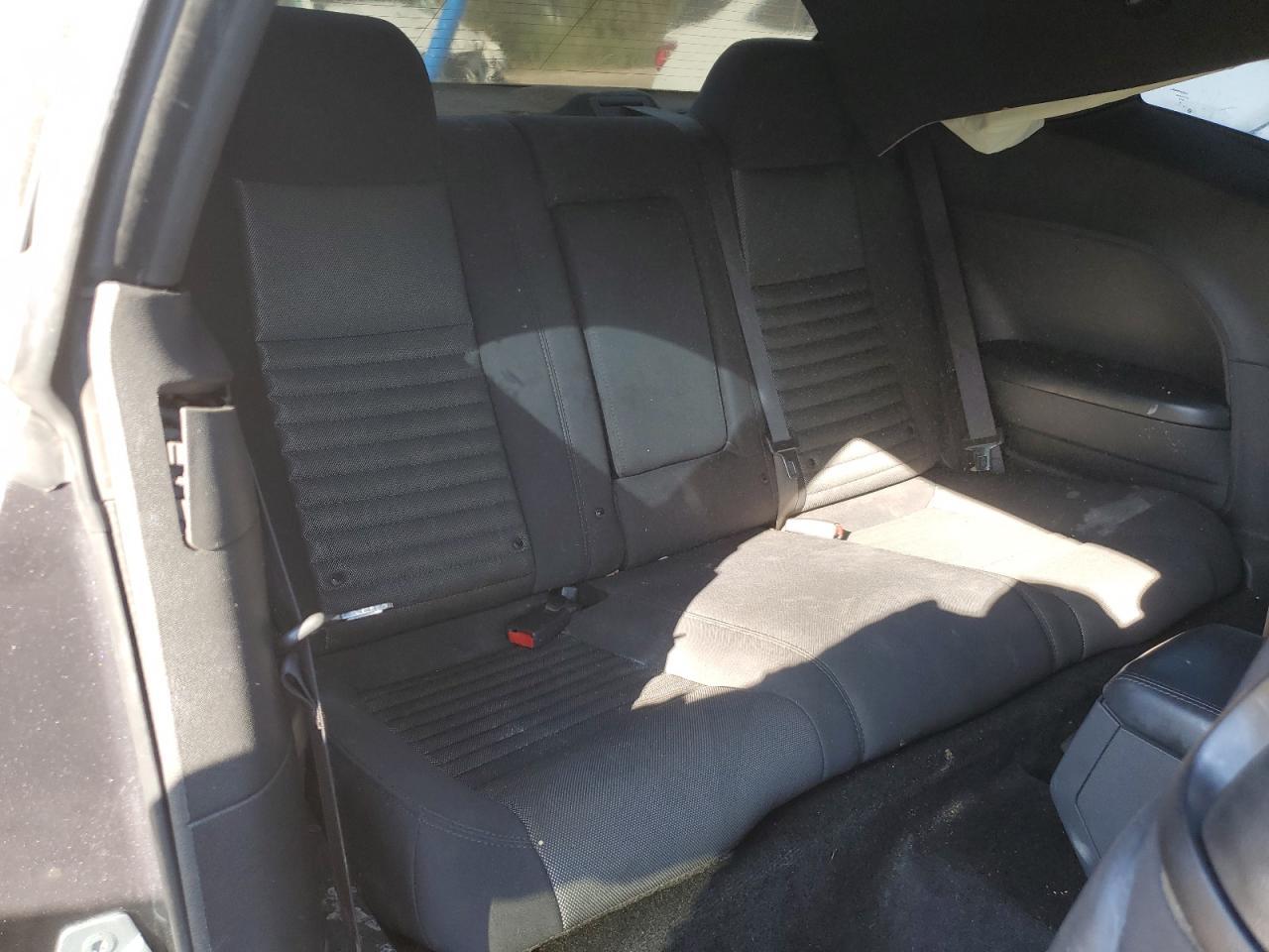 2013 Dodge Challenger sxt