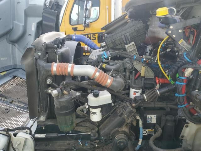 2025 Kenworth Construction T280