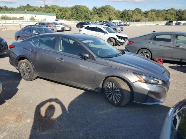 2024 Nissan Altima SV