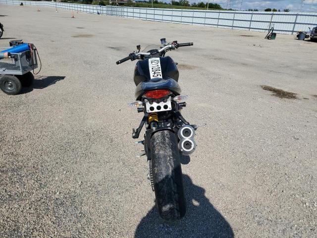 2012 Ducati Monster 1110