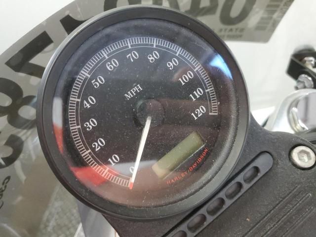 2013 Harley-Davidson XL883 Superlow