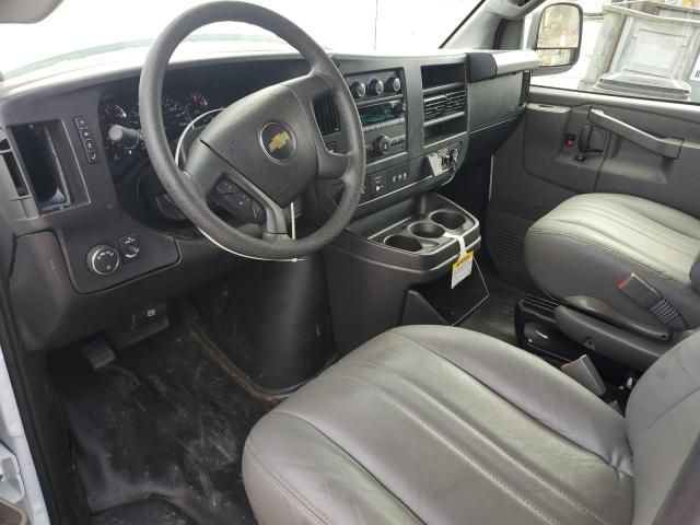 2025 Chevrolet Express G2500