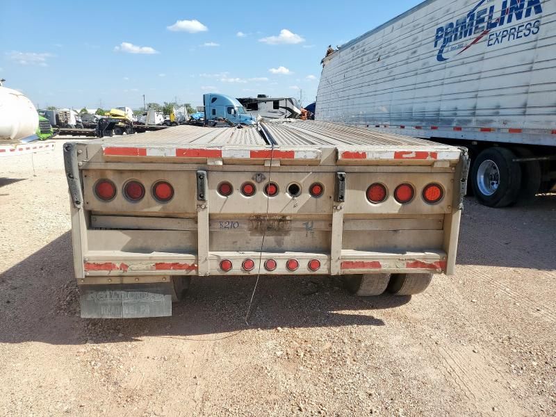 2003 Reitnouer Flatbed Trailer