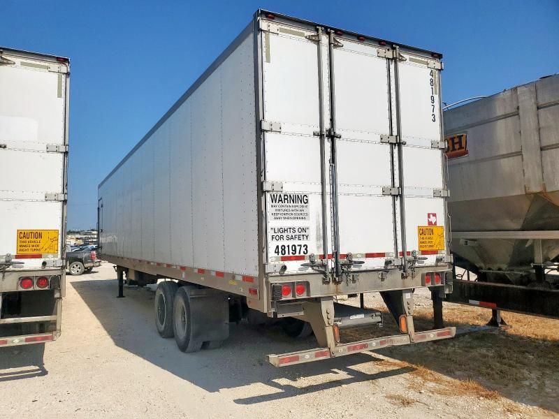 2013 Utility VS2RA Refrigerated Van Trailer