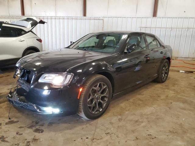 2018 Chrysler 300 S