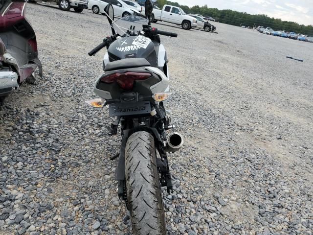 2025 Kawasaki EX500 H