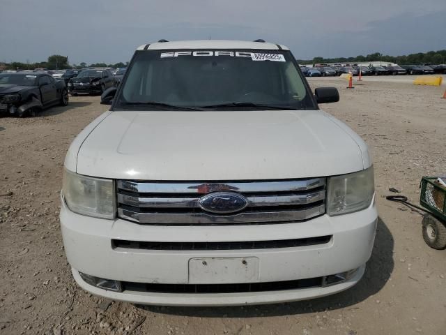 2011 Ford Flex SE