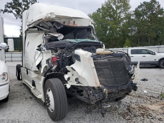 2022 Freightliner Cascadia 126 Semi Truck