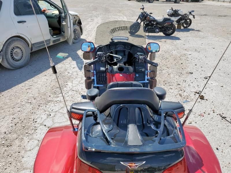 2015 Honda GL1800