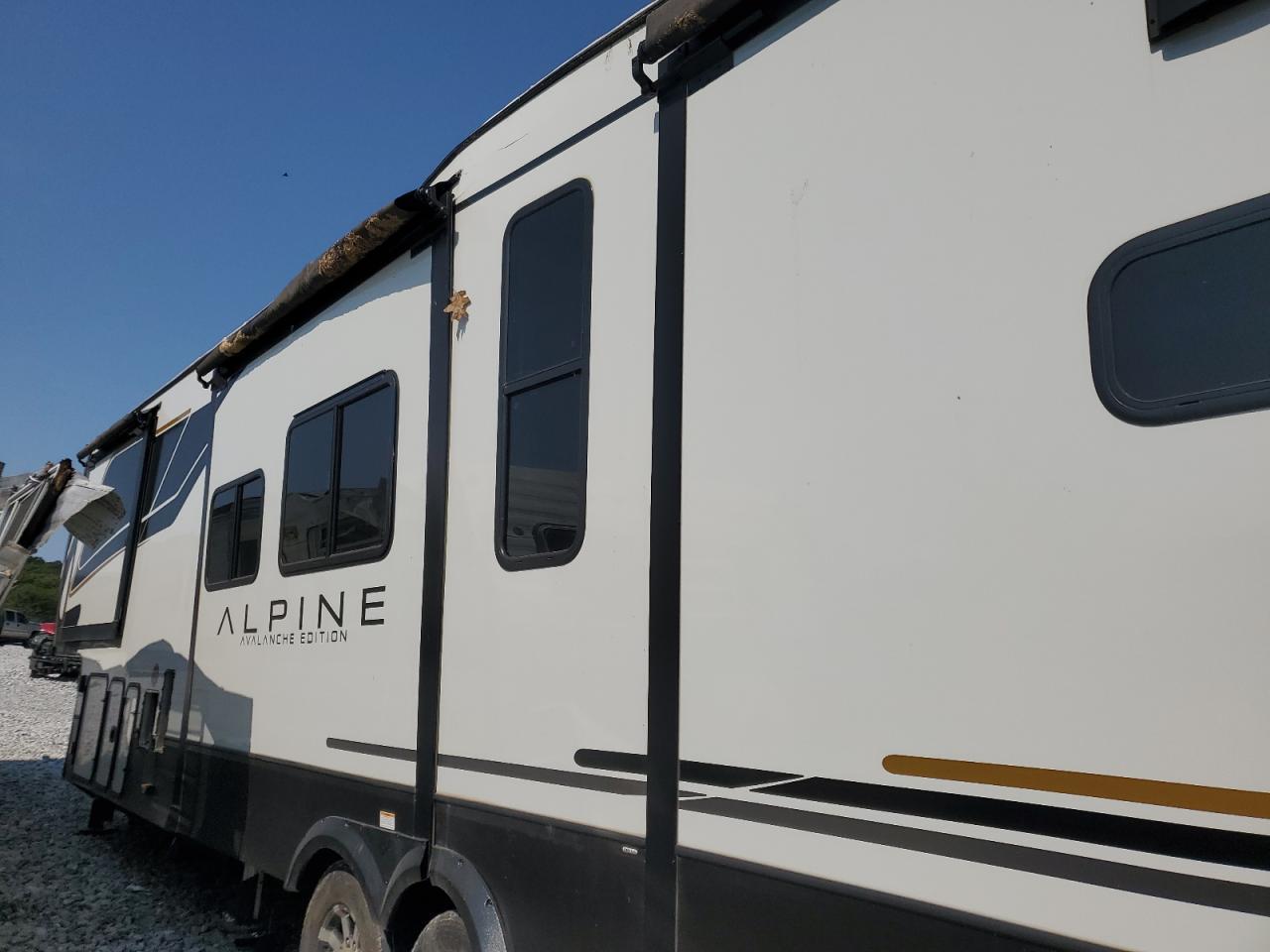 2025 Keystone Arcadia 37-RVS Camper