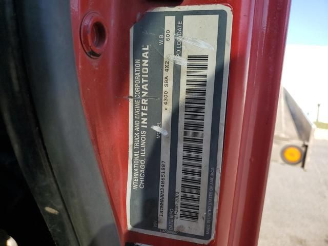 2004 International 4000 4300