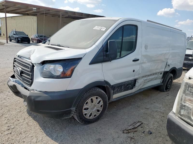 2019 Ford Transit T-250