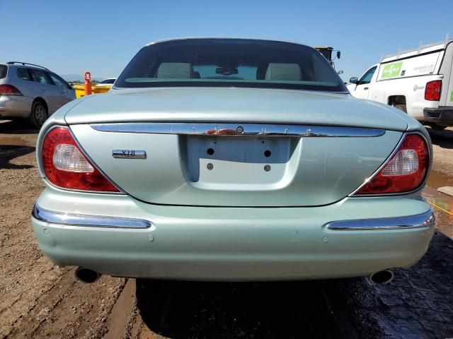 2004 Jaguar XJ8