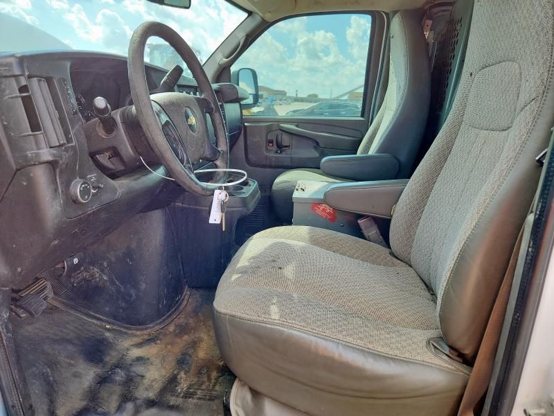 2015 Chevrolet Express G2500