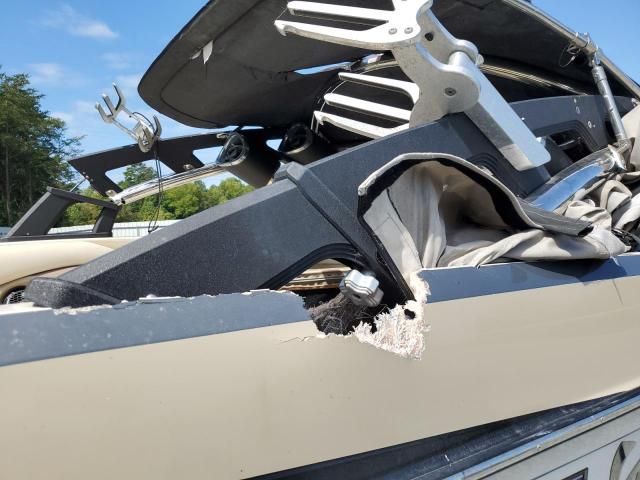 2011 Malibu Wakesetter-Boats Boat
