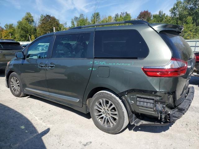 2020 Toyota Sienna xle Premium 8-passenger